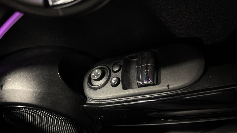 MINI Hatchback 135kW Cooper S Level 2 33kWh 3dr Auto Electric Hatchback